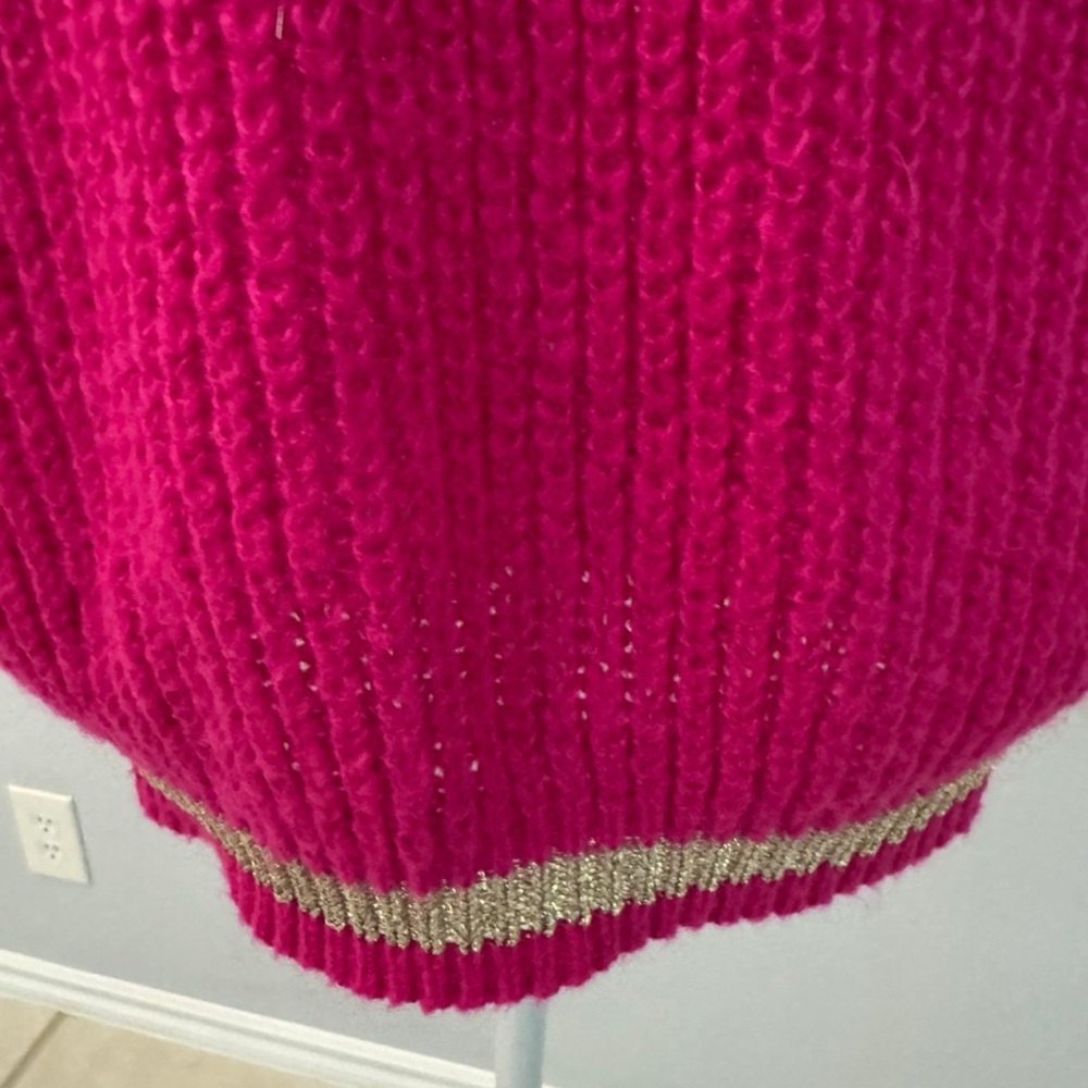 Lilly Pulitzer Fuchsia V-Neck Sweater S - Picture 4 of 6